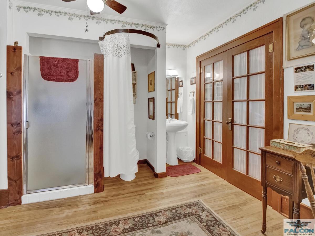 Robins Nest Bed & Breakfast Cody Dış mekan fotoğraf